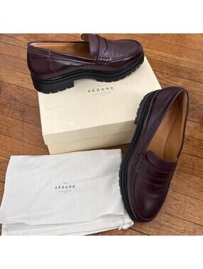 Sézane Women's Burgundy and Brown Loafer